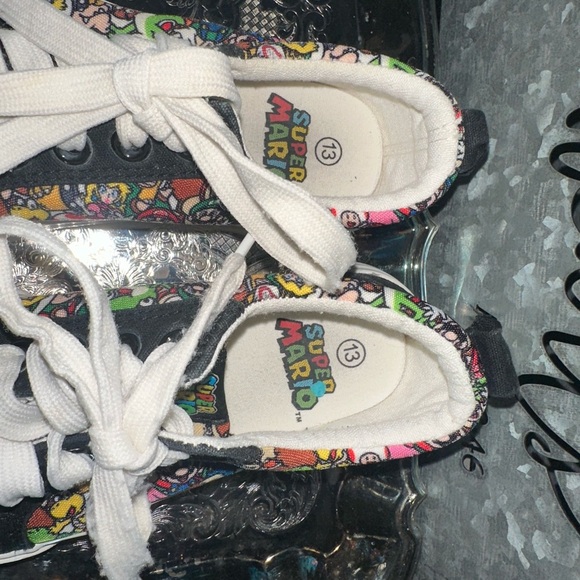 Size 13 Boys Supermario shoes Gently Used - Picture 5 of 7